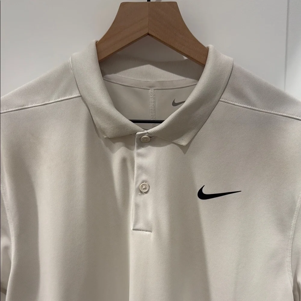 Nike Men's Dri-Fit Golf Polo - White (Medium) - Picture 3 of 4